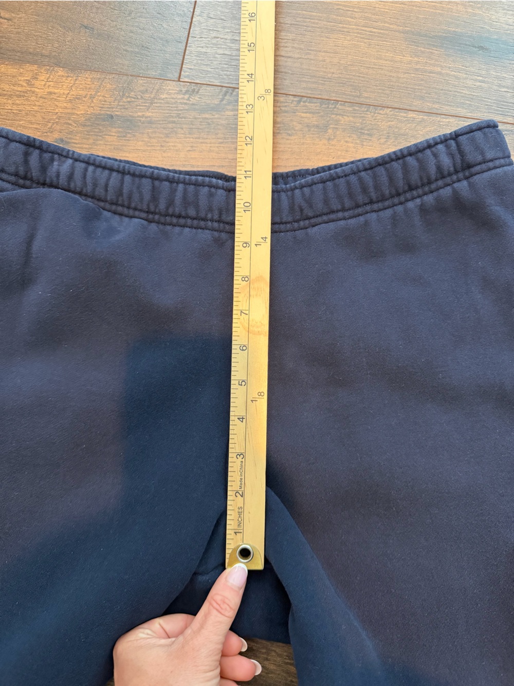 Aritzia Women’s Cozy Sweatfleece Mega Cargo Sweatpant Admiral Blue Size Large - Picture 9 of 10